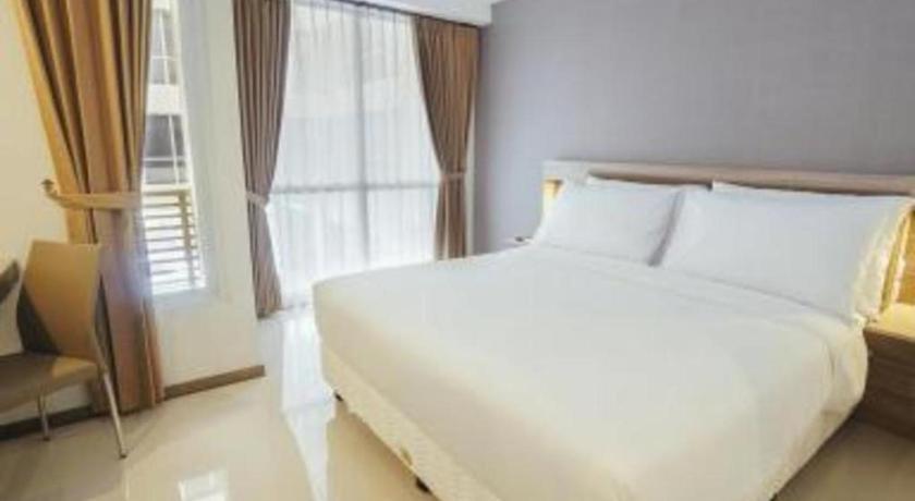 My Tower Hotel Surabaya Eksteriør billede