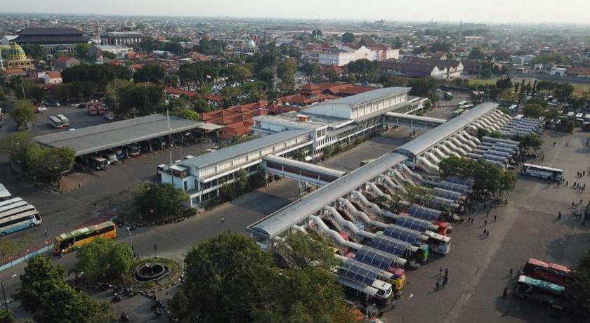 My Tower Hotel Surabaya Eksteriør billede